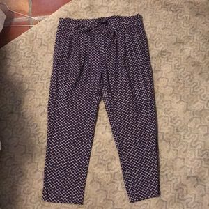 Patterned, ankle-length mid-rise Gap trousers.